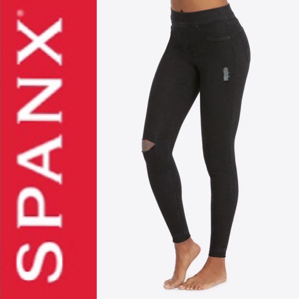 NWT SPANX Distressed Ankle Skinny Jeans 20213R Vintage Black